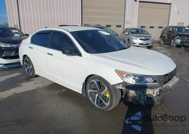 1HGCR2F58GA195904: 44220797