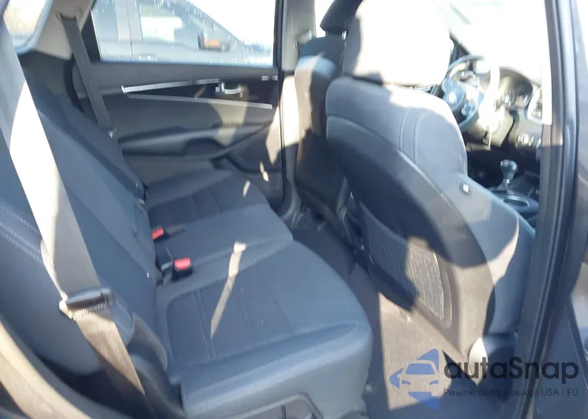 5XYPG4A31JG345818: 44220807