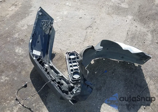 1C6JJTBG4NL105523: 44220892