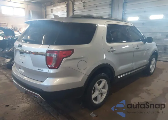 1FM5K8D86HGD88817: 44220900