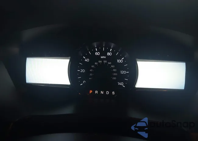 1FM5K8D86HGD88817: 44220900