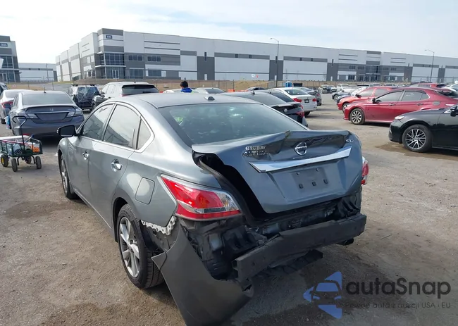 1N4AL3AP3FN872070: 44220937