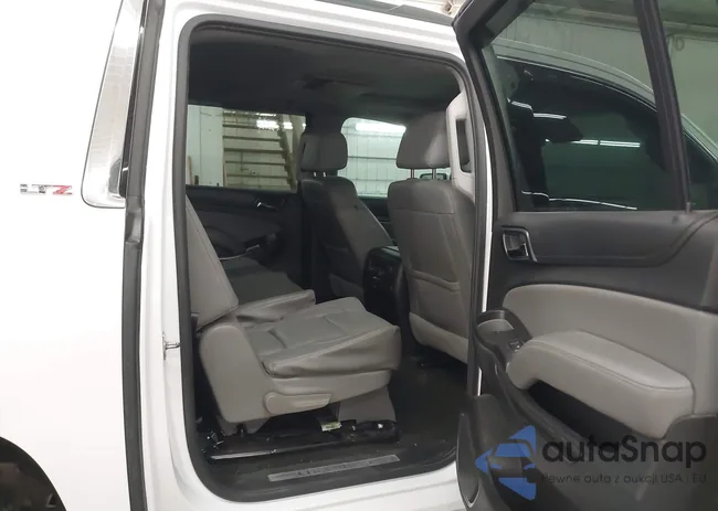 1GNSKHKC8GR220492: 44220026