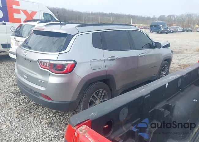 3C4NJCBB4KT615885: 44220098