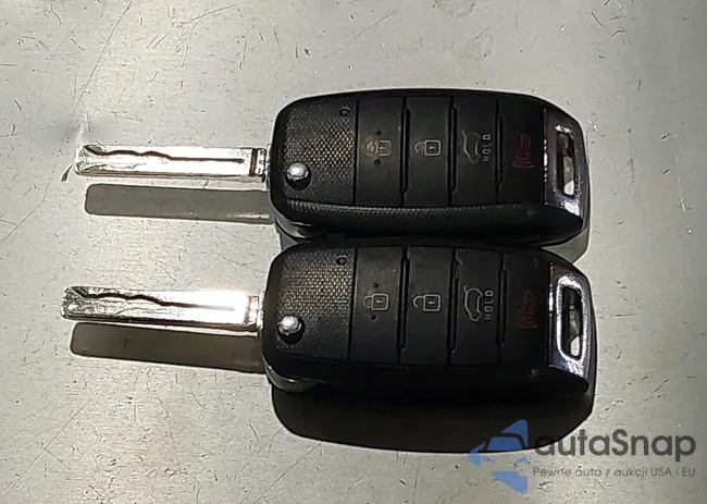 KNDJN2A26G7378326: 44220109