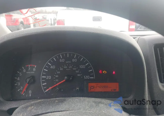 3N6CM0KN1HK706700: 44220111