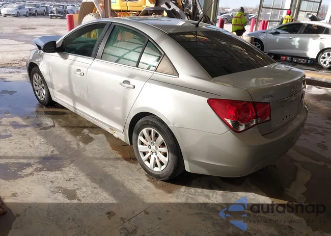 1G1PD5SH5B7179996: 44220204