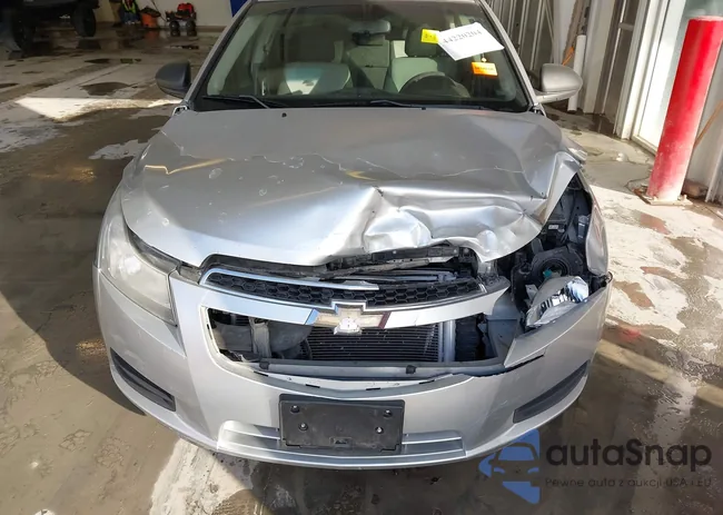 1G1PD5SH5B7179996: 44220204