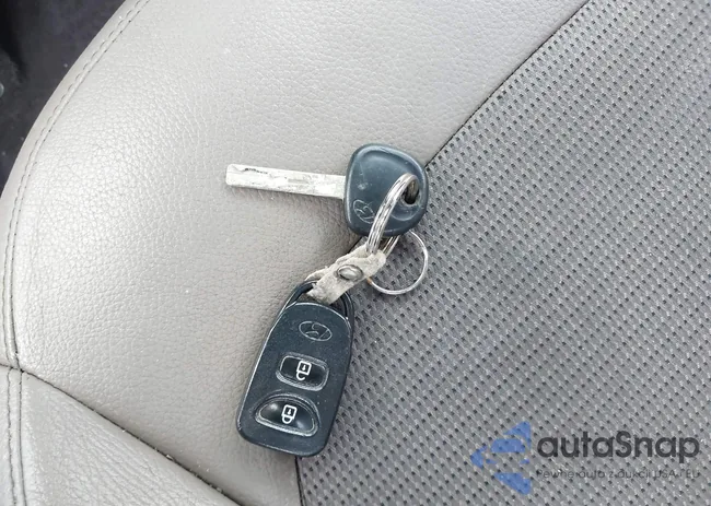 KM8JTCAF1FU052511: 44220206