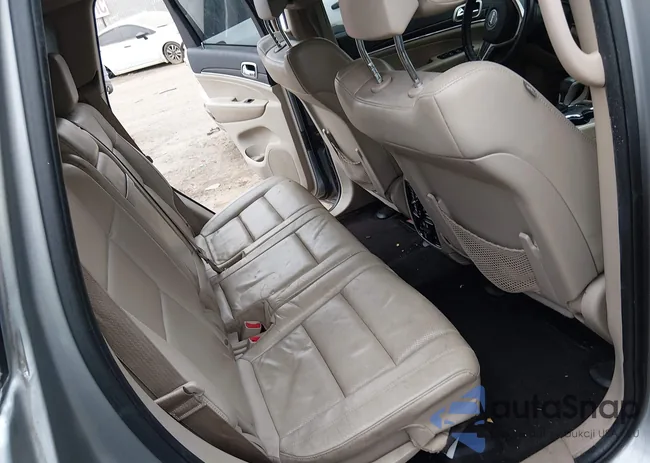 1C4RJEBG2HC669022: 44220223