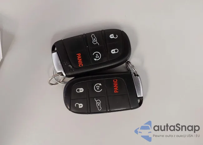 1C4RJEBG2HC669022: 44220223