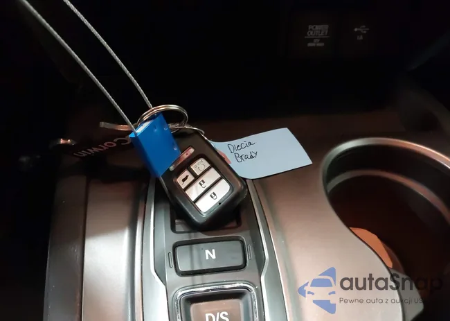 5FNYF8H2XKB010920: 44220236