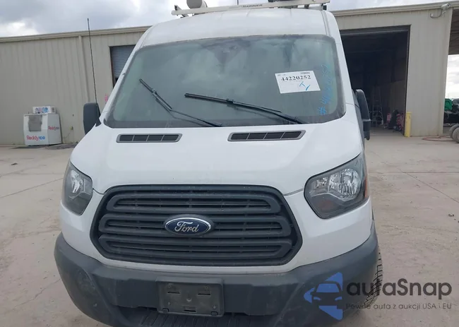 1FTBW2CG3JKB21011: 44220252