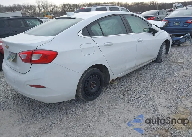 1G1BE5SM5J7202650: 44220348