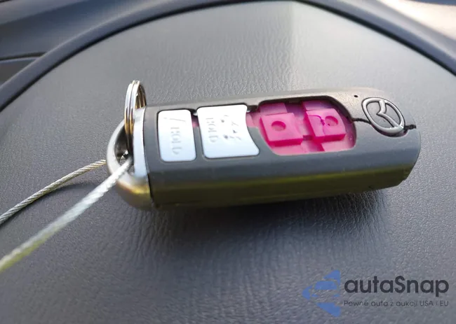 3MZBN1U74JM171482: 44221386