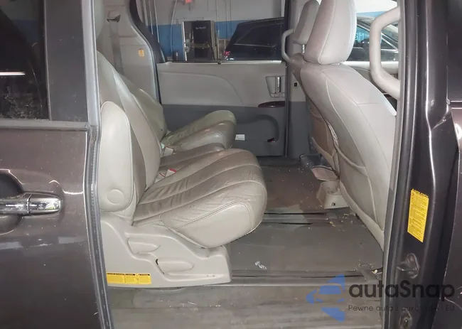 5TDYK3DC8CS278150: 44221491