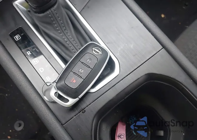 3N8AP6BB9SL381018: 44221504