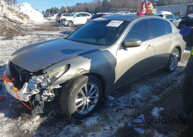 JNKCV61FX9M358215: 44221551