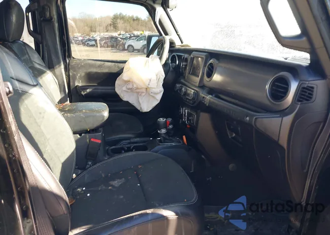 1C4HJXDN5MW755744: 44221557