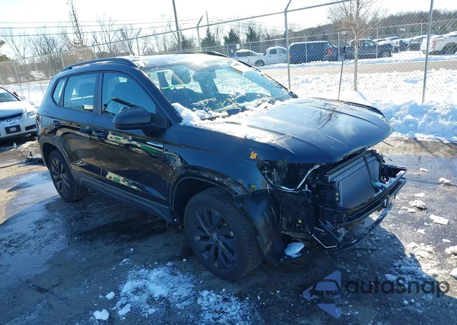 3VVDX7B25NM002854: 44221569