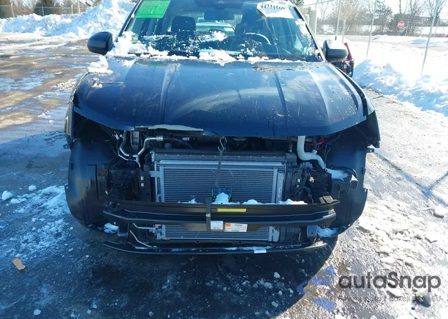 3VVDX7B25NM002854: 44221569