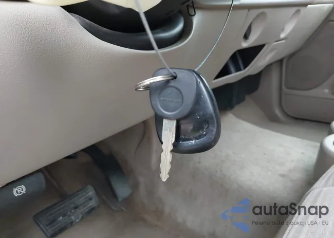 1GNEC13T06J103230: 44221587