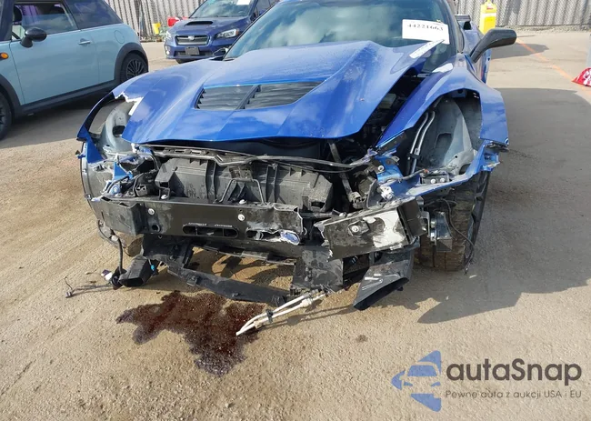 1G1YP2D62K5606598: 44221663