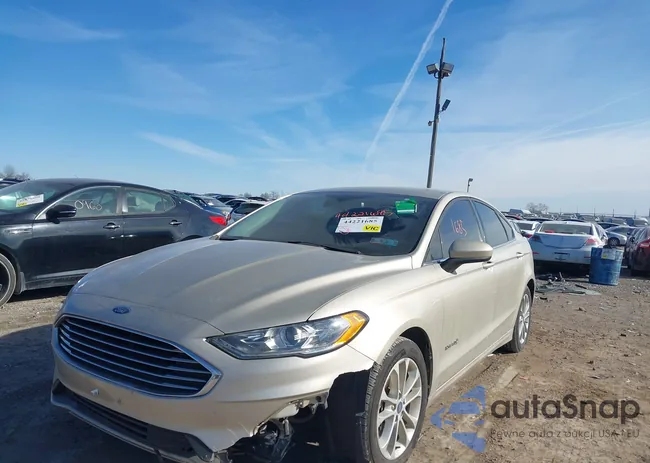 3FA6P0LU0KR157508: 44221685