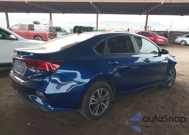 3KPF24ADXPE648170: 44221699