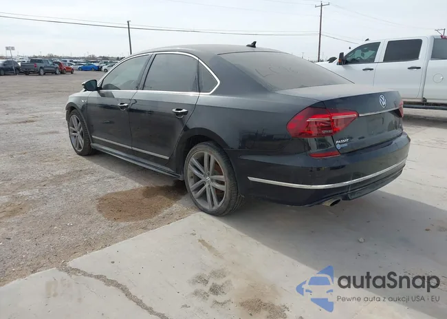 1VWDT7A31HC028634: 44221751