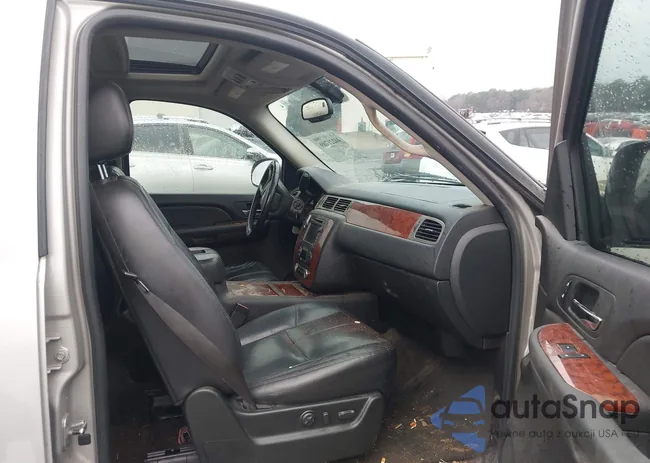 1GNFC13088J189433: 44221789