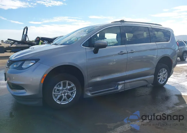 2C4RC1DG5MR585651: 44221793