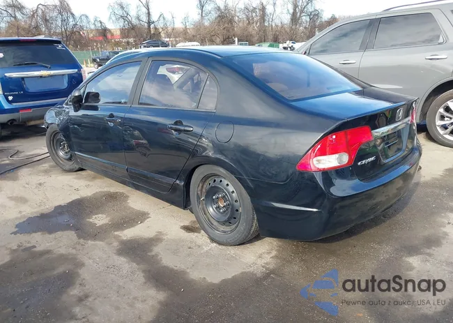 19XFA1F50BE005791: 44221800