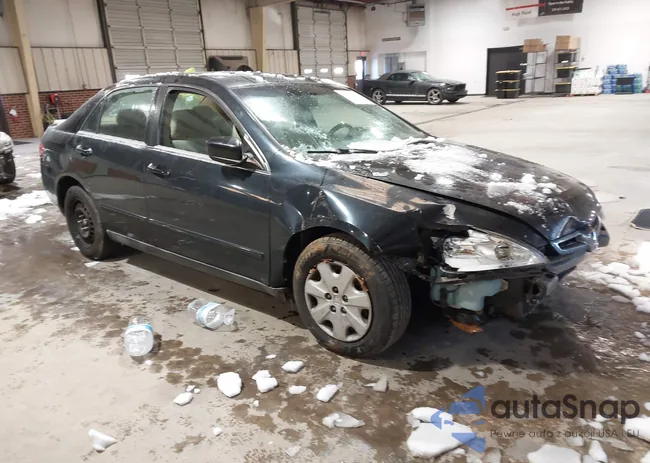 3HGCM56393G712458: 44221806