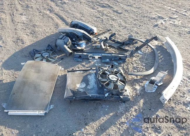 5FPYK3F71NB010572: 44221837