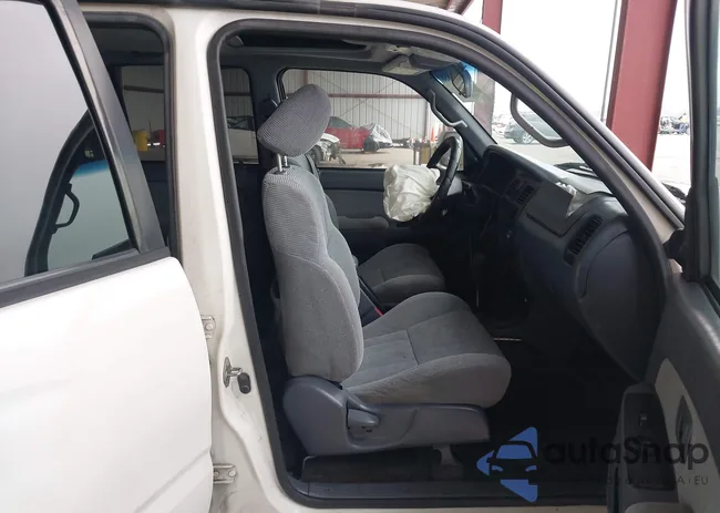 JT3GN86R8X0109423: 44221858