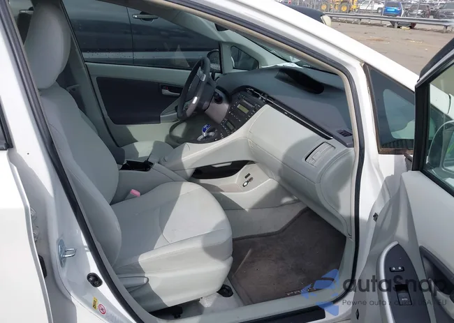 JTDKN3DU7A0194049: 44221884