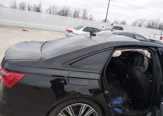 WAUE3AF21MN043439: 44221901