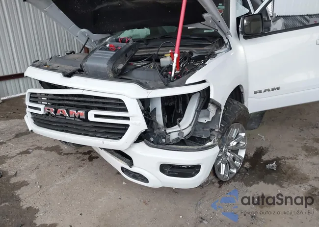 1C6SRFJT7RN117415: 44220981