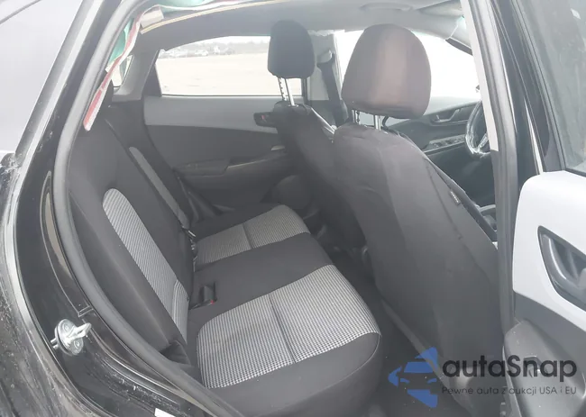 KM8K6CAA3MU739809: 44221018