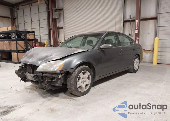 1N4AL11D04C194364: 44221072