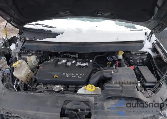 3C4PDCAB8JT303407: 44221121