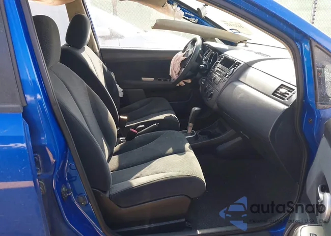 3N1BC1CP5BL440528: 44221122