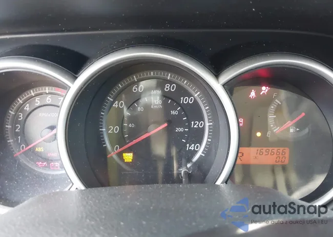 3N1BC1CP5BL440528: 44221122