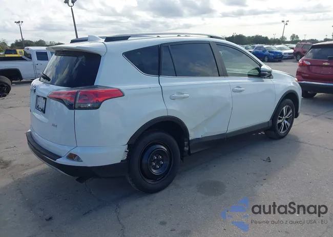 JTMWFREV4JJ722858: 44221185