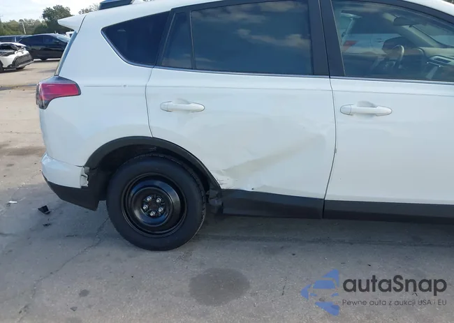 JTMWFREV4JJ722858: 44221185