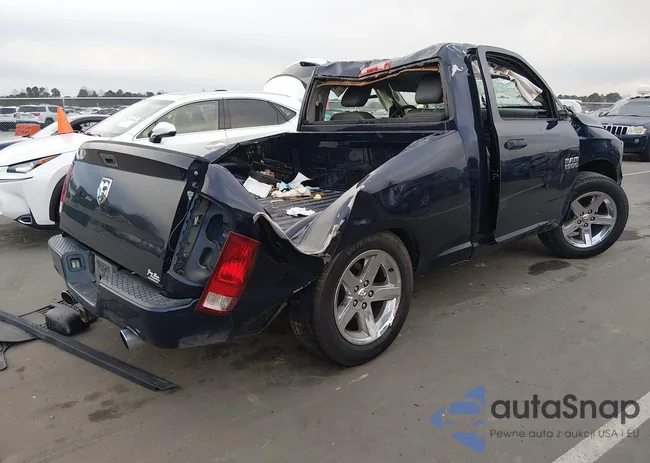 3C6JR6AT6EG102886: 44221236