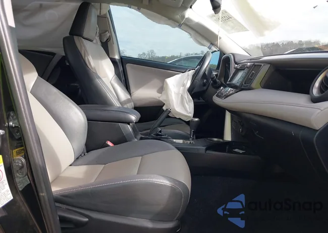 2T3DFREV4EW160877: 44221259