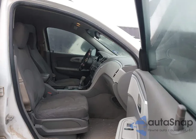 1GNKREED9CJ313383: 44221273