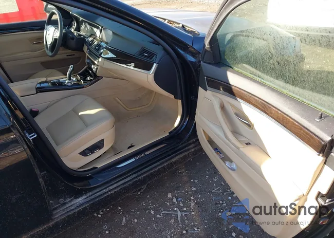 WBAXH5C58DD108504: 44221295